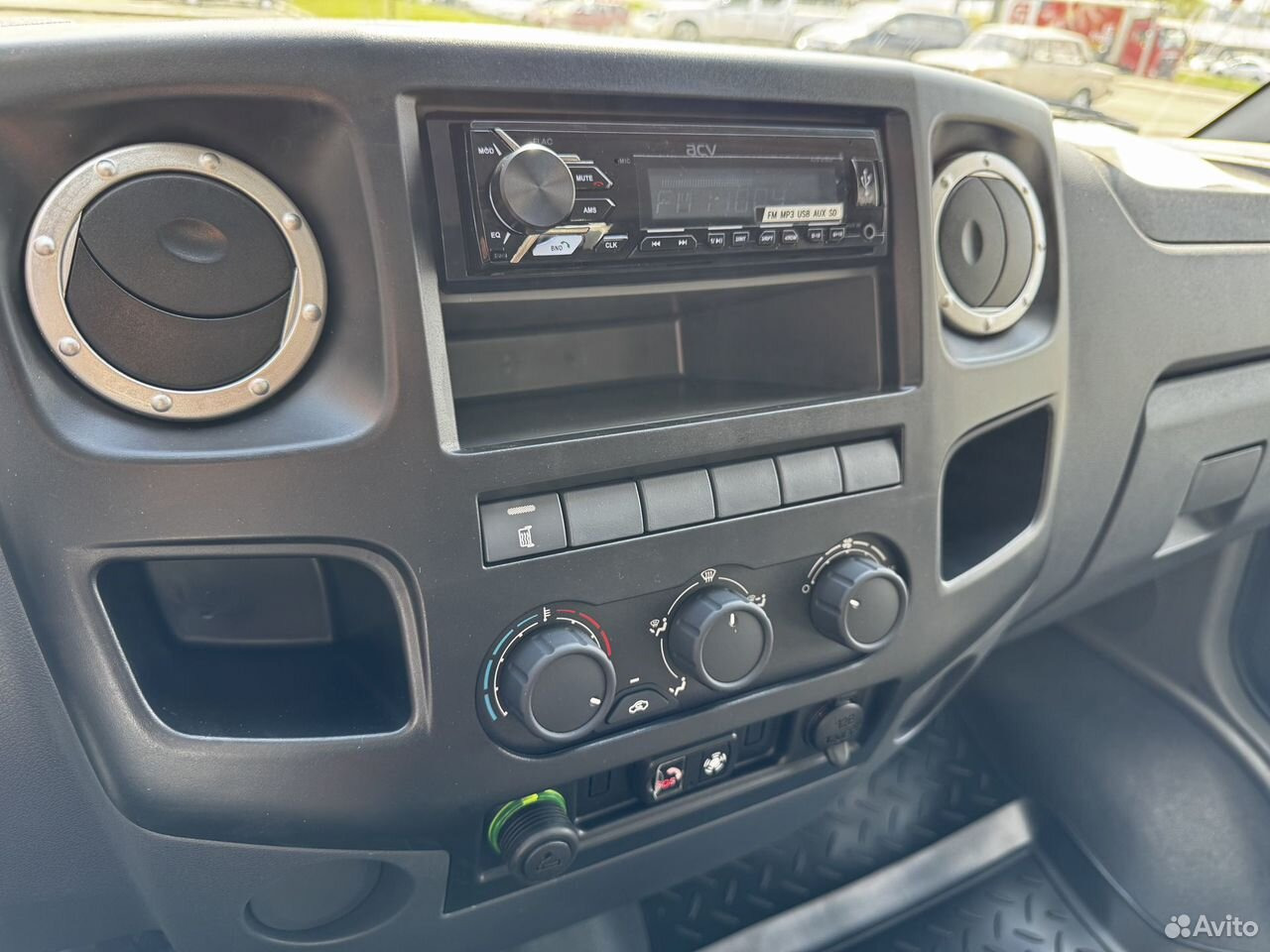 Новый Фургон с закрытым кузовом ГАЗ ГАЗель 3302 2.7 MT: фото 12