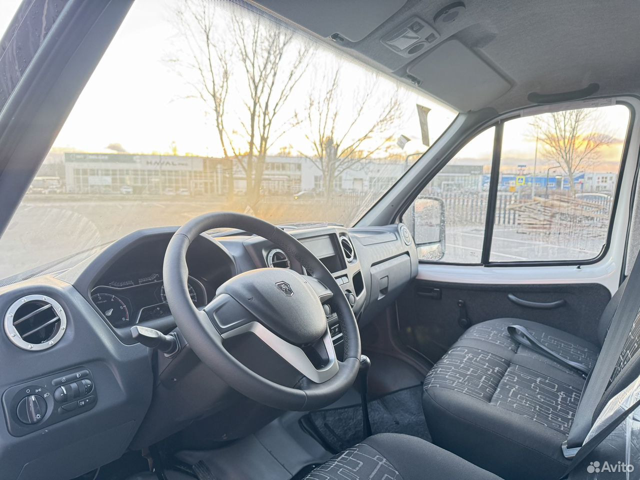 Новый Тентованный фургон ГАЗ ГАЗель 3302 2.7 MT: фото 11 Новый Тентованный фургон ГАЗ ГАЗель 3302 2.7 MT: фото 11
