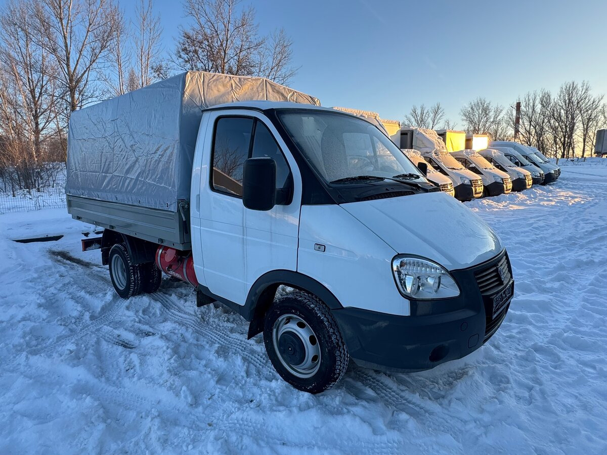 ГАЗ ГАЗель (3302) - Тентованный фургон: фото 2 ГАЗ ГАЗель (3302) - Тентованный фургон: фото 2