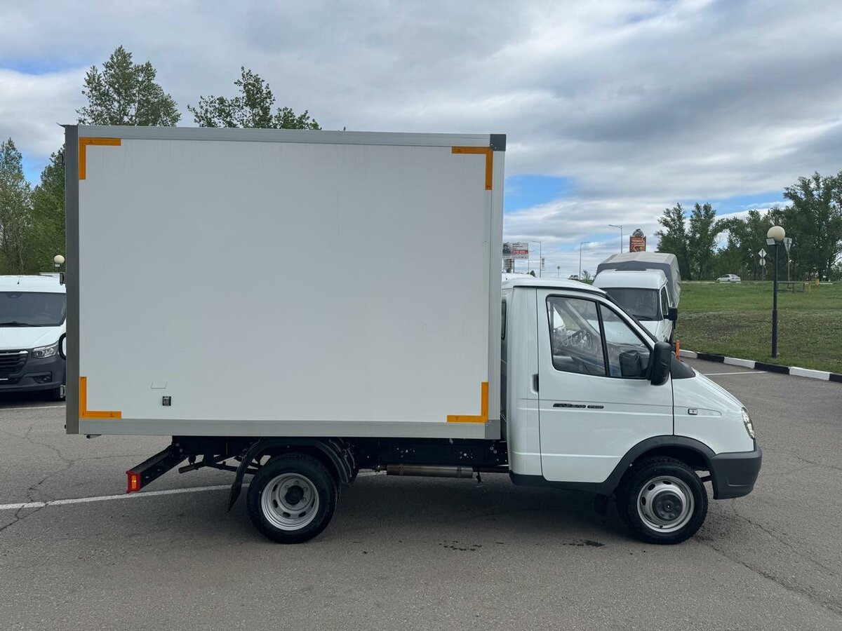 ГАЗ ГАЗель (3302) - Изотермический грузовик: фото 2 ГАЗ ГАЗель (3302) - Изотермический грузовик: фото 2