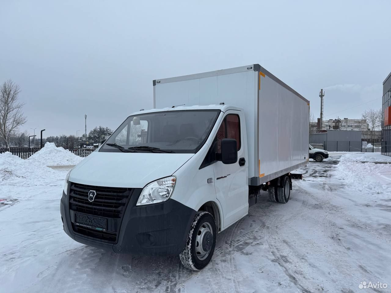 ГАЗ ГАЗель Next 2.5 MT - Фургон с закрытым кузовом: фото 1 ГАЗ ГАЗель Next 2.5 MT - Фургон с закрытым кузовом: фото 1