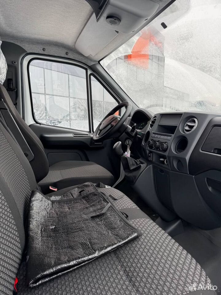 ГАЗ ГАЗель Next 2.5 MT - Фургон с закрытым кузовом: фото 3 ГАЗ ГАЗель Next 2.5 MT - Фургон с закрытым кузовом: фото 3