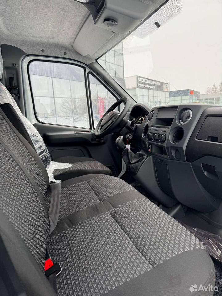 ГАЗ ГАЗель Next 2.7 MT - Тентованный фургон: фото 4 ГАЗ ГАЗель Next 2.7 MT - Тентованный фургон: фото 4