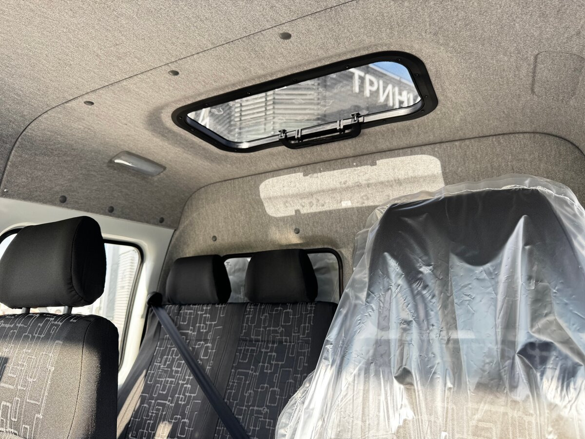 Новый Тентованный фургон, Грузопассажирский фургон ГАЗ Соболь (2310): фото 10