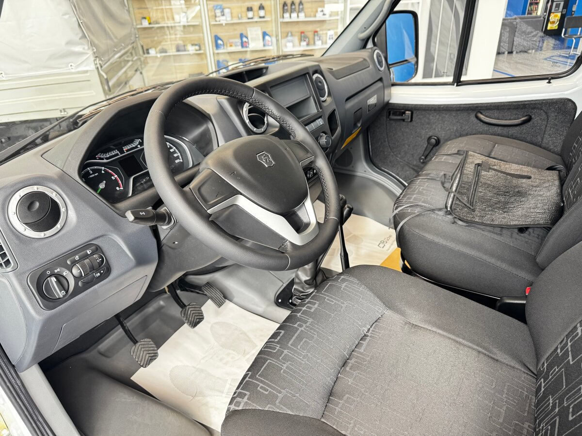 Новый Грузопассажирский фургон ГАЗ Соболь (2752) Комби: фото 11