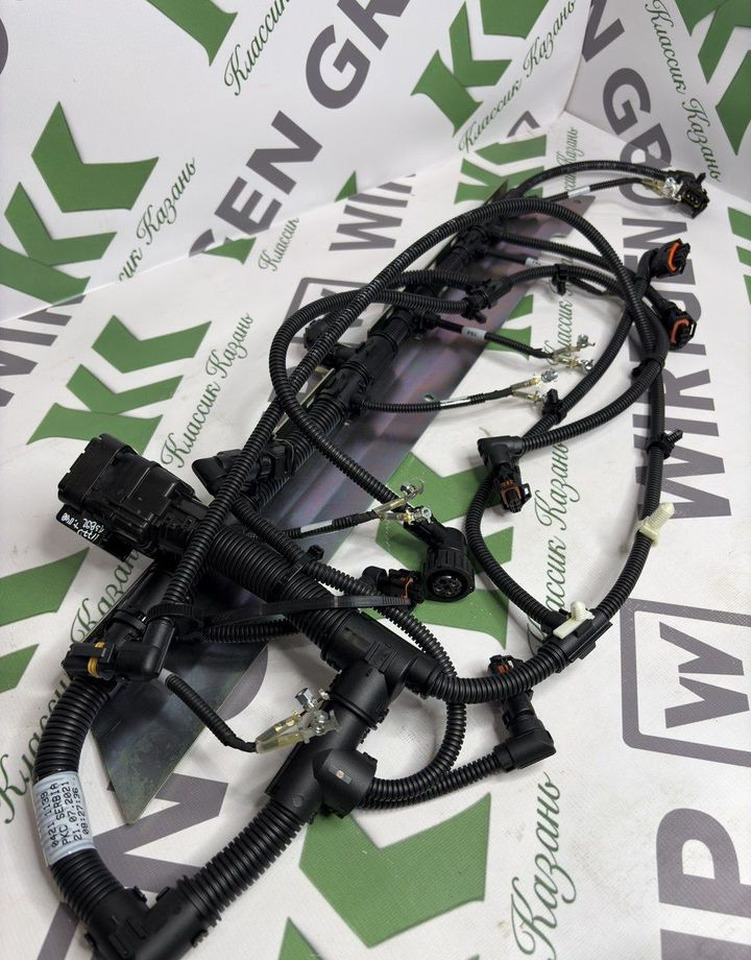 04211141 Жгут проводов - Кабели/ Провода: фото 1 04211141 Жгут проводов - Кабели/ Провода: фото 1