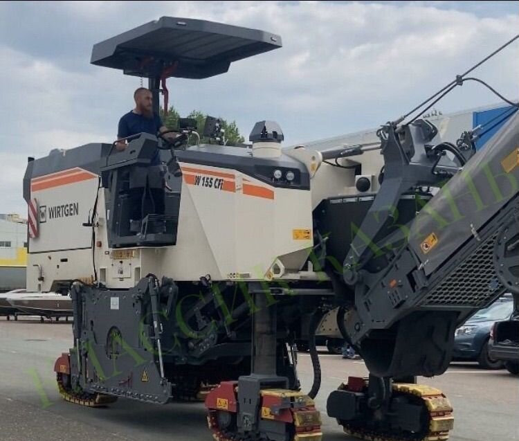 Дорожная фреза Wirtgen W155CFi - Дорожная фреза: фото 1 Дорожная фреза Wirtgen W155CFi - Дорожная фреза: фото 1