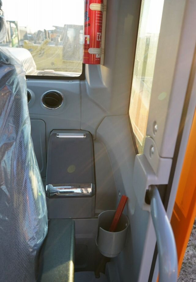 Jonyang JY615E - Гусеничный экскаватор: фото 4 Jonyang JY615E - Гусеничный экскаватор: фото 4