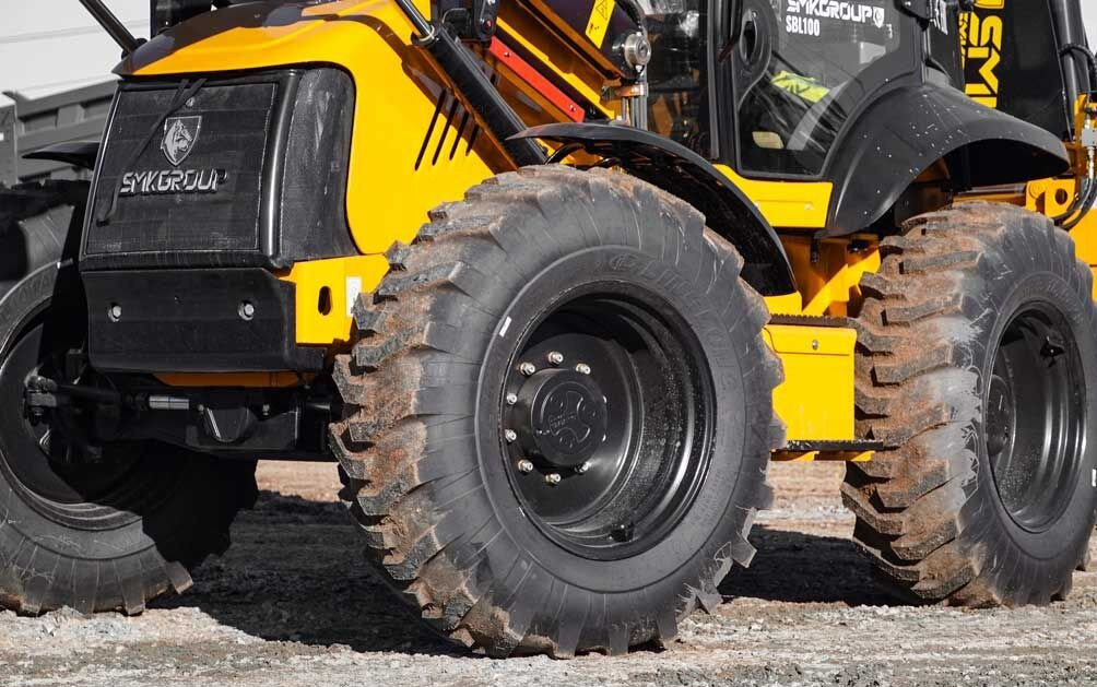 SMKGROUP SBL100 - Экскаватор-погрузчик: фото 2 SMKGROUP SBL100 - Экскаватор-погрузчик: фото 2