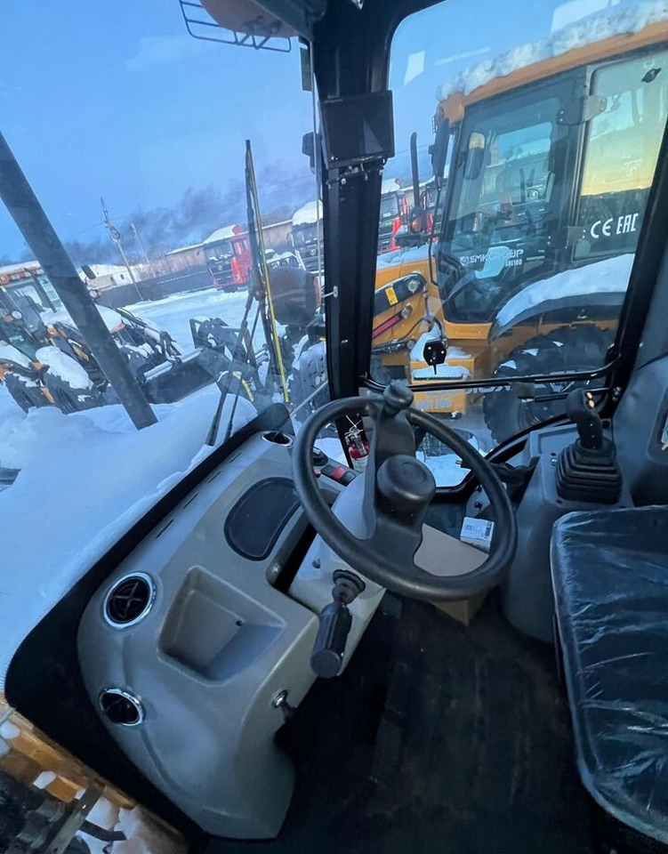 SMKGROUP SBL100 - Экскаватор-погрузчик: фото 4 SMKGROUP SBL100 - Экскаватор-погрузчик: фото 4