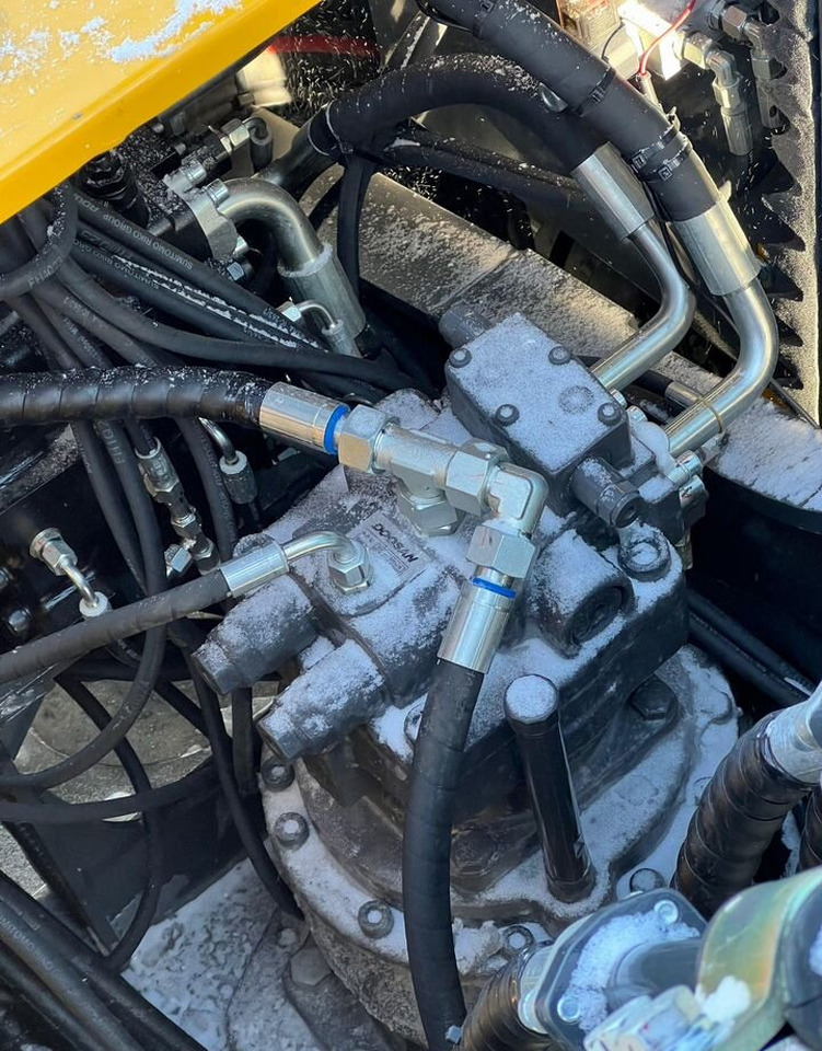 Новый Колёсный экскаватор SMKGROUP SE215W: фото 10