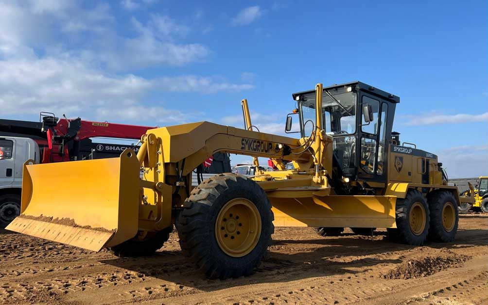 SMKGROUP SGR922 - Грейдер: фото 1 SMKGROUP SGR922 - Грейдер: фото 1