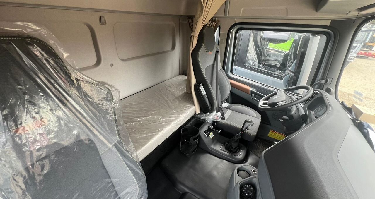 Новый Самосвал Shacman X3000: фото 11