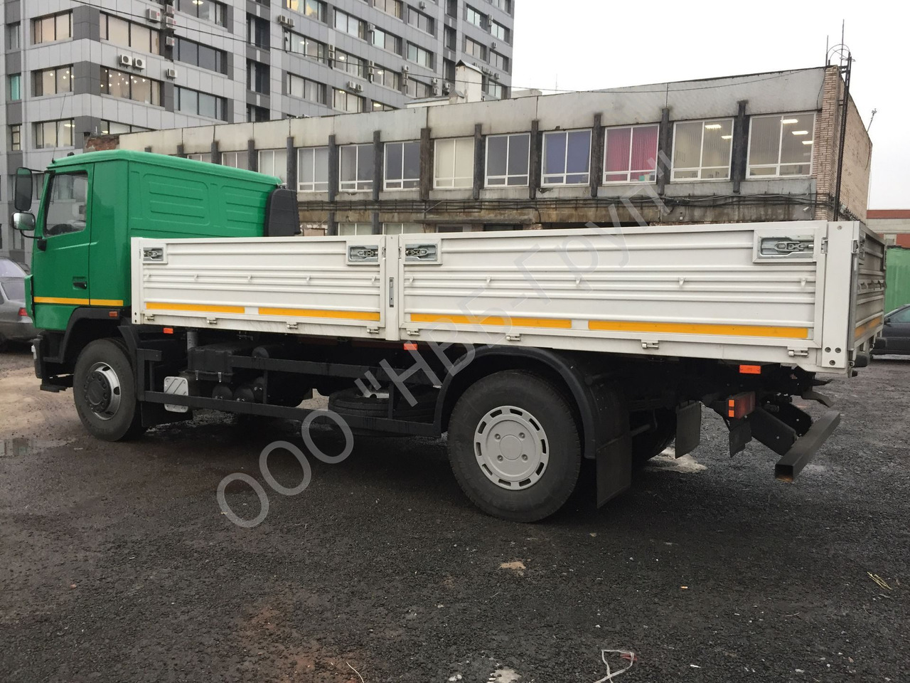 МАЗ 5340C3-520-005 - Бортовой грузовик/ Платформа: фото 5 МАЗ 5340C3-520-005 - Бортовой грузовик/ Платформа: фото 5