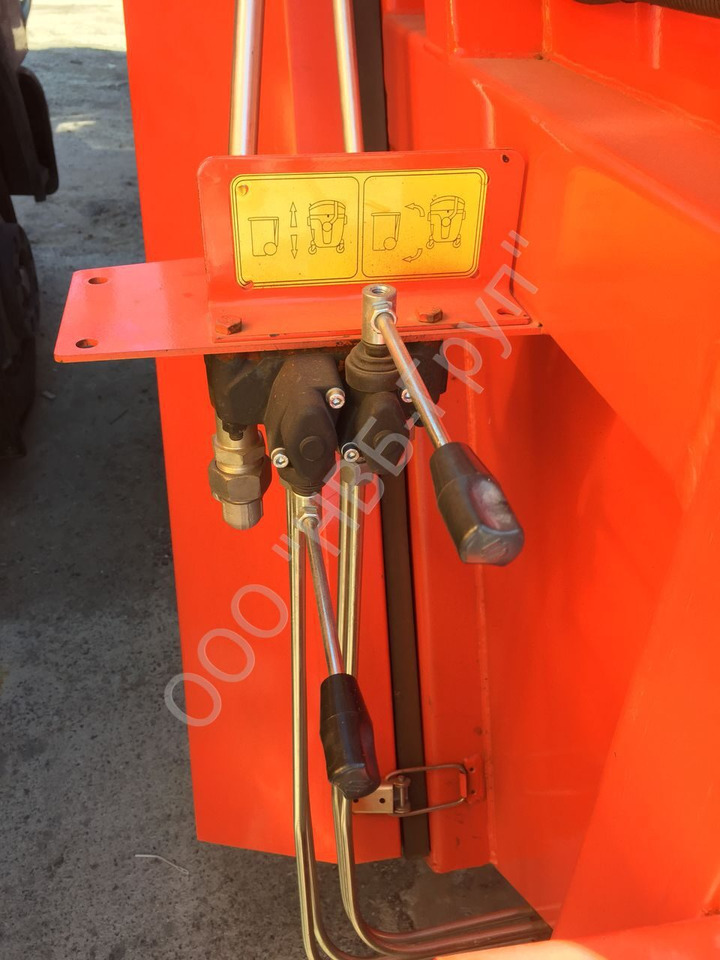 Мусоровоз МАЗ-5907В2 (КО-427-73): фото 12 Мусоровоз МАЗ-5907В2 (КО-427-73): фото 12