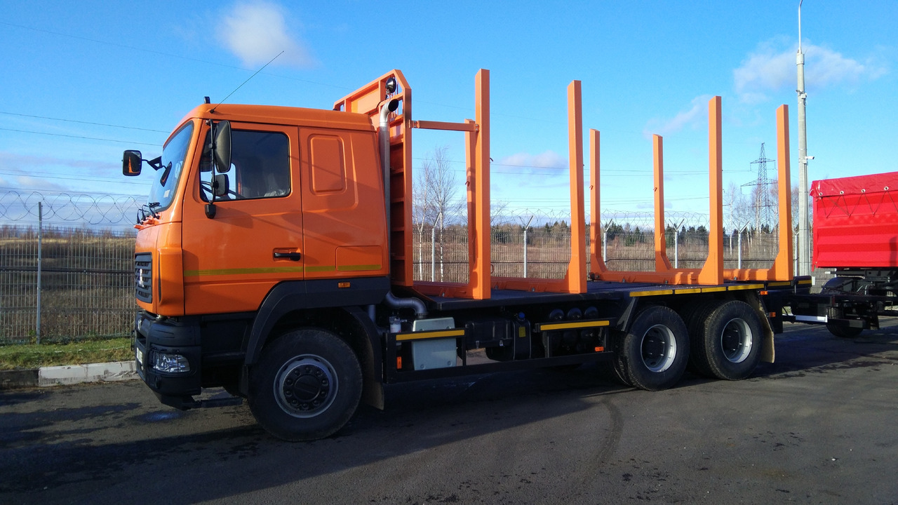 МАЗ-630228-8576-012 - Лесовоз, сортиментовоз: фото 3 МАЗ-630228-8576-012 - Лесовоз, сортиментовоз: фото 3