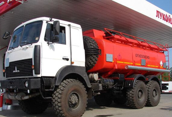 МАЗ 6302C5-5575-060 - Грузовик с цистерной: фото 1 МАЗ 6302C5-5575-060 - Грузовик с цистерной: фото 1