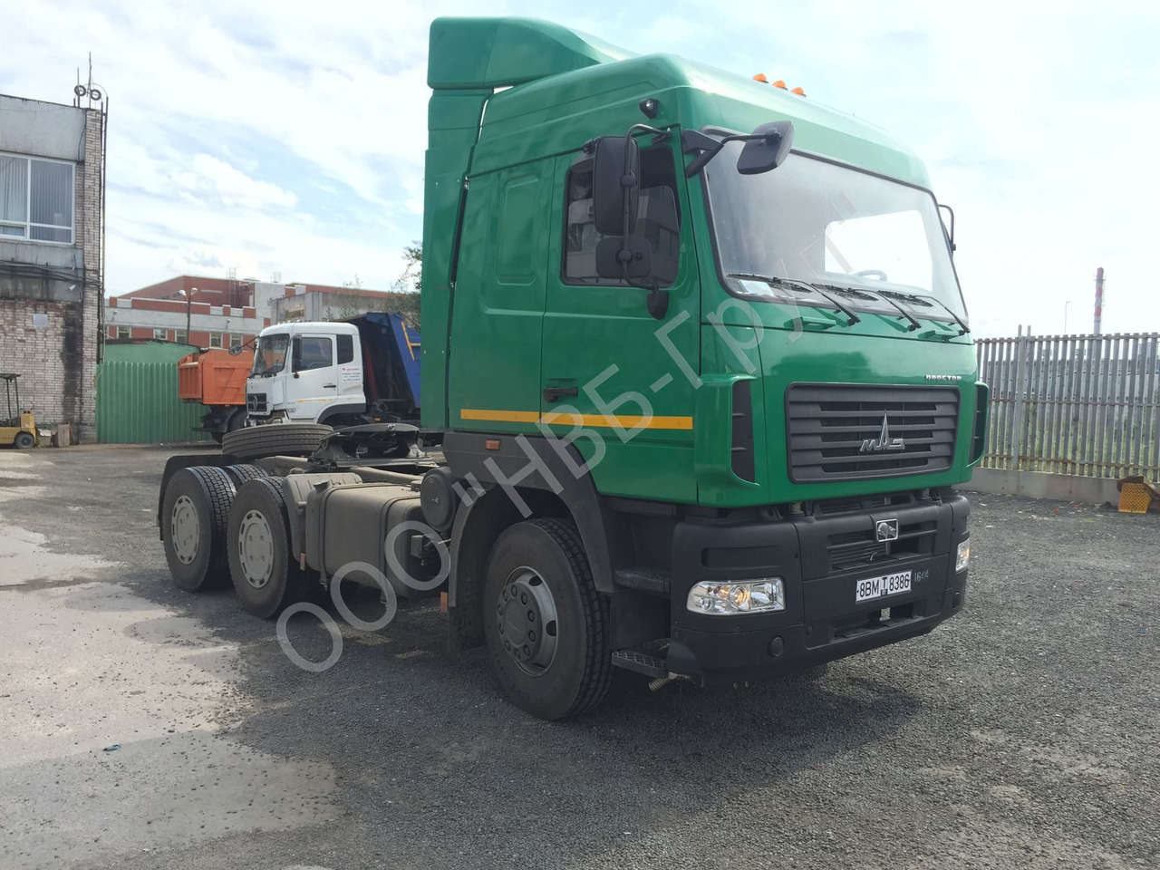 МАЗ-643028-520-011 - Тягач: фото 4 МАЗ-643028-520-011 - Тягач: фото 4