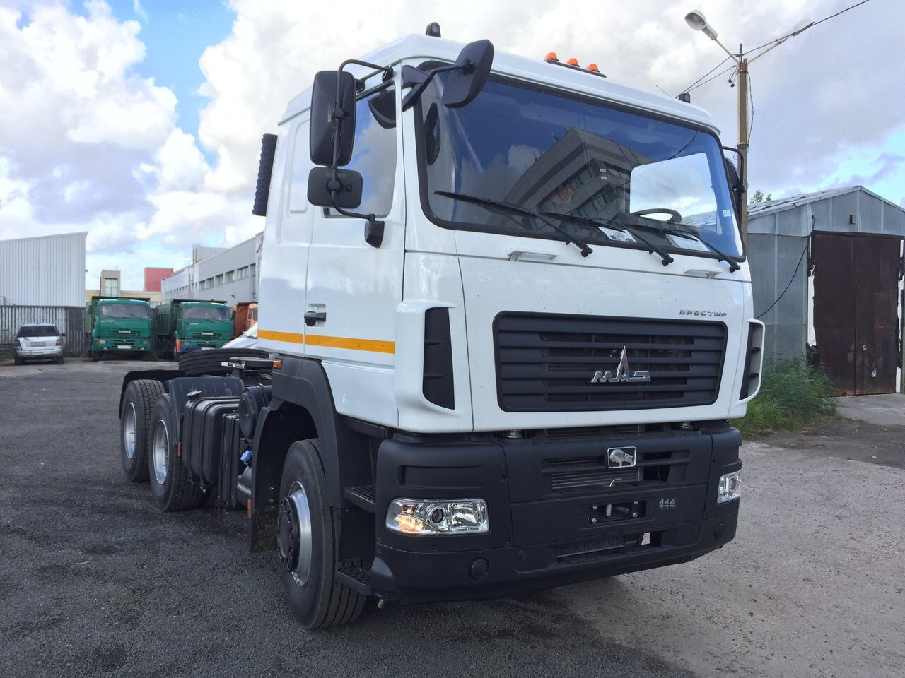 МАЗ-643028-8579-013 с Гидроотбором - Тягач: фото 3 МАЗ-643028-8579-013 с Гидроотбором - Тягач: фото 3