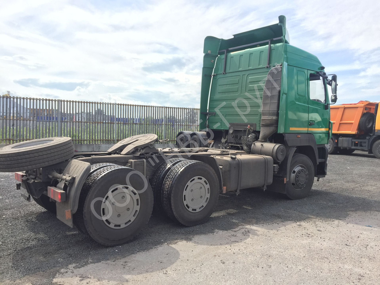 Тягач МАЗ-6430С9-520-010: фото 6