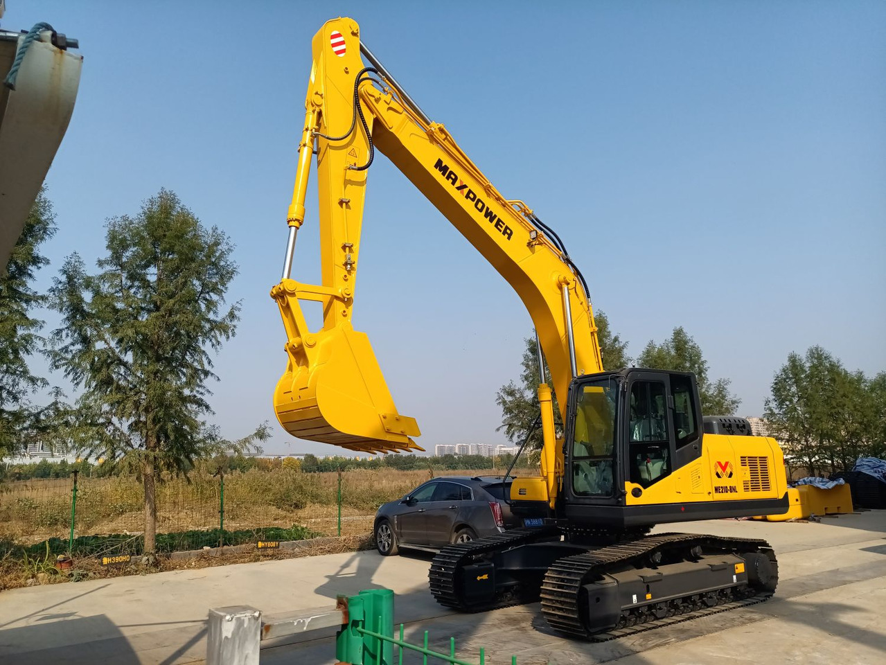 Экскаватор MaxPower ME210.8 NL - Гусеничный экскаватор: фото 2 Экскаватор MaxPower ME210.8 NL - Гусеничный экскаватор: фото 2