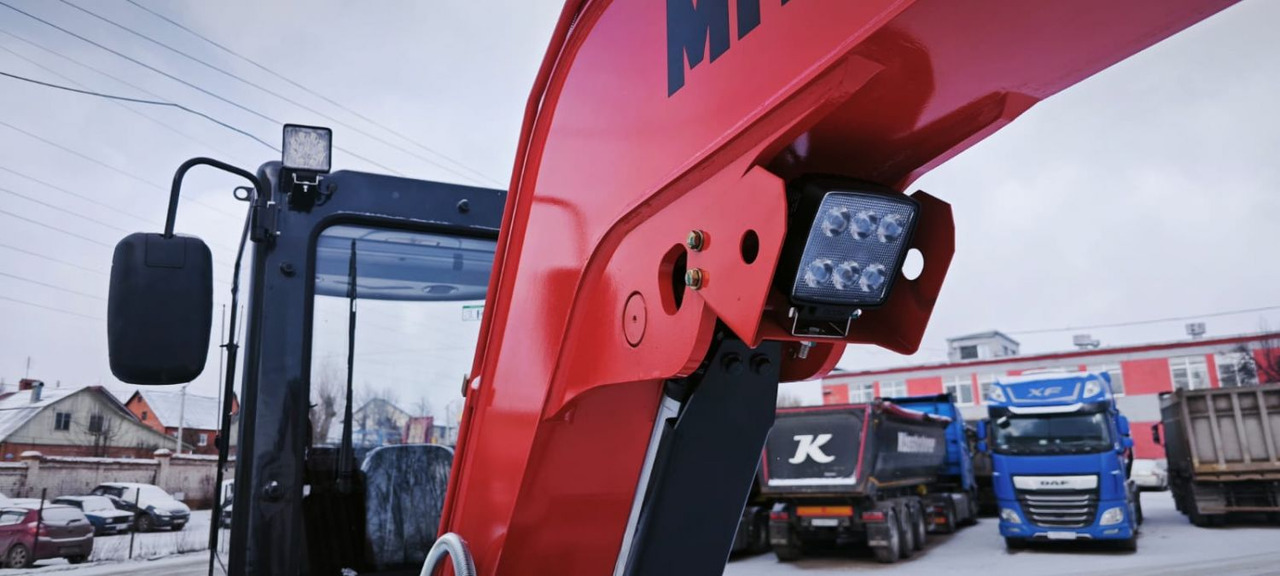 Экскаватор MaxPower ME35.9 Pro - Мини-экскаватор: фото 3 Экскаватор MaxPower ME35.9 Pro - Мини-экскаватор: фото 3