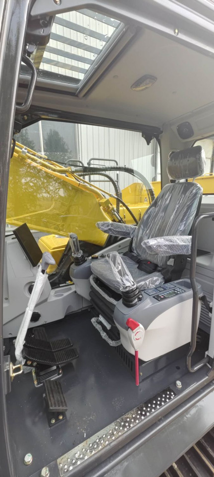 Экскаватор MaxPower ME400.9H - Гусеничный экскаватор: фото 5 Экскаватор MaxPower ME400.9H - Гусеничный экскаватор: фото 5