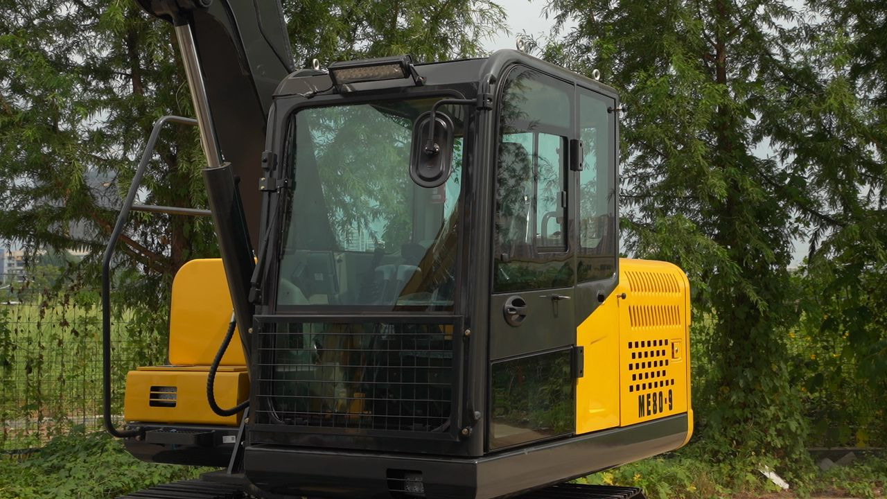 Экскаватор MaxPower ME80.9 - Мини-экскаватор: фото 4 Экскаватор MaxPower ME80.9 - Мини-экскаватор: фото 4