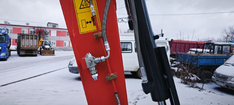 MAXPOWER ME35.9Pro - Мини-экскаватор: фото 5 MAXPOWER ME35.9Pro - Мини-экскаватор: фото 5