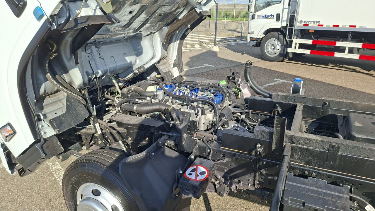 Новый Самосвал ISUZU ЕМТ7: фото 17