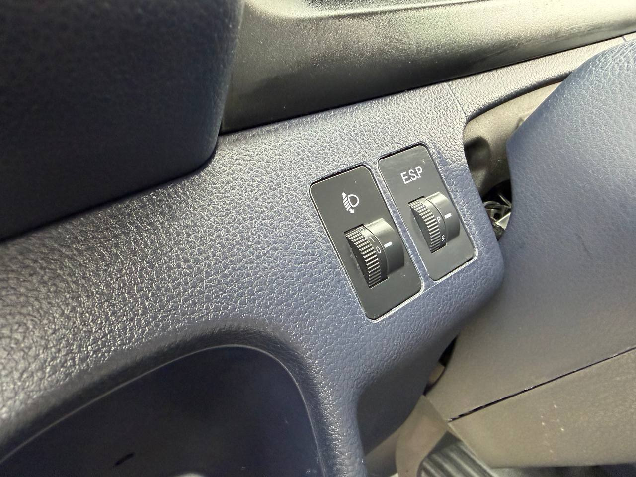 Новый Рефрижератор Для транспортировки пищевых продуктов ISUZU Elf ЕМ7: фото 41