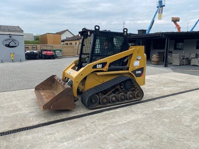 CAT 247 B 3 - Мини-погрузчик с бортовым поворотом: фото 5 CAT 247 B 3 - Мини-погрузчик с бортовым поворотом: фото 5