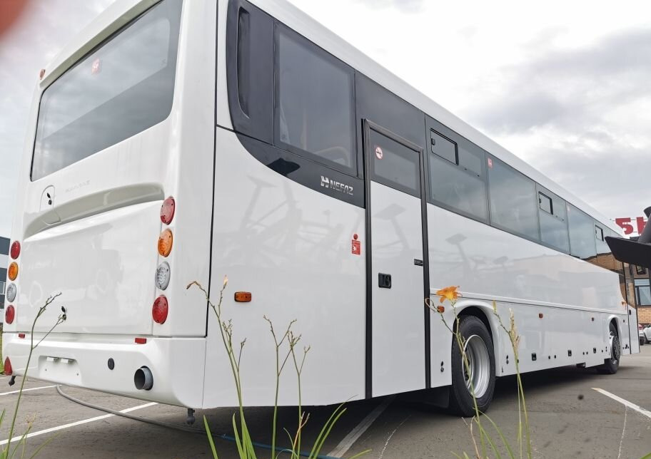 НефАз 5299 - Пригородный автобус: фото 4 НефАз 5299 - Пригородный автобус: фото 4