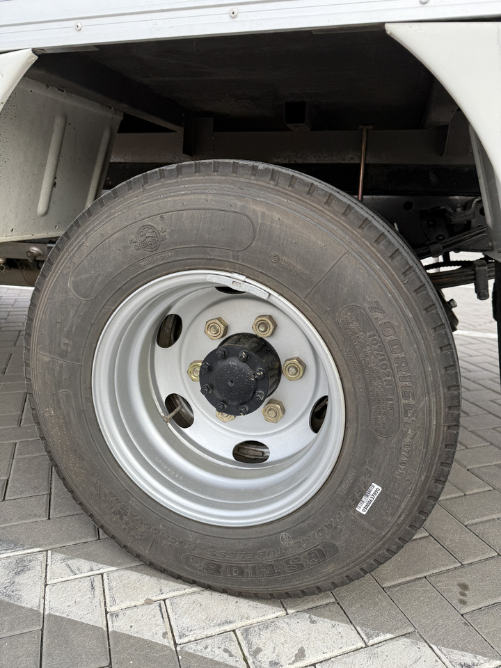 Новый Изотермический грузовик Для транспортировки пищевых продуктов ISUZU ELF: фото 20