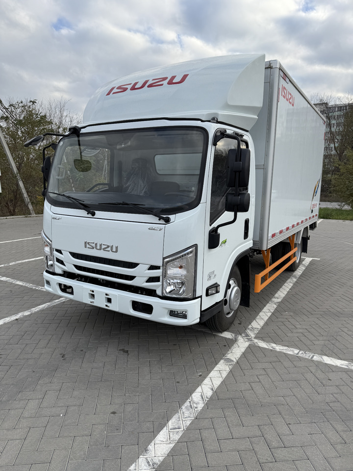 ISUZU elf - Изотермический грузовик: фото 1 ISUZU elf - Изотермический грузовик: фото 1
