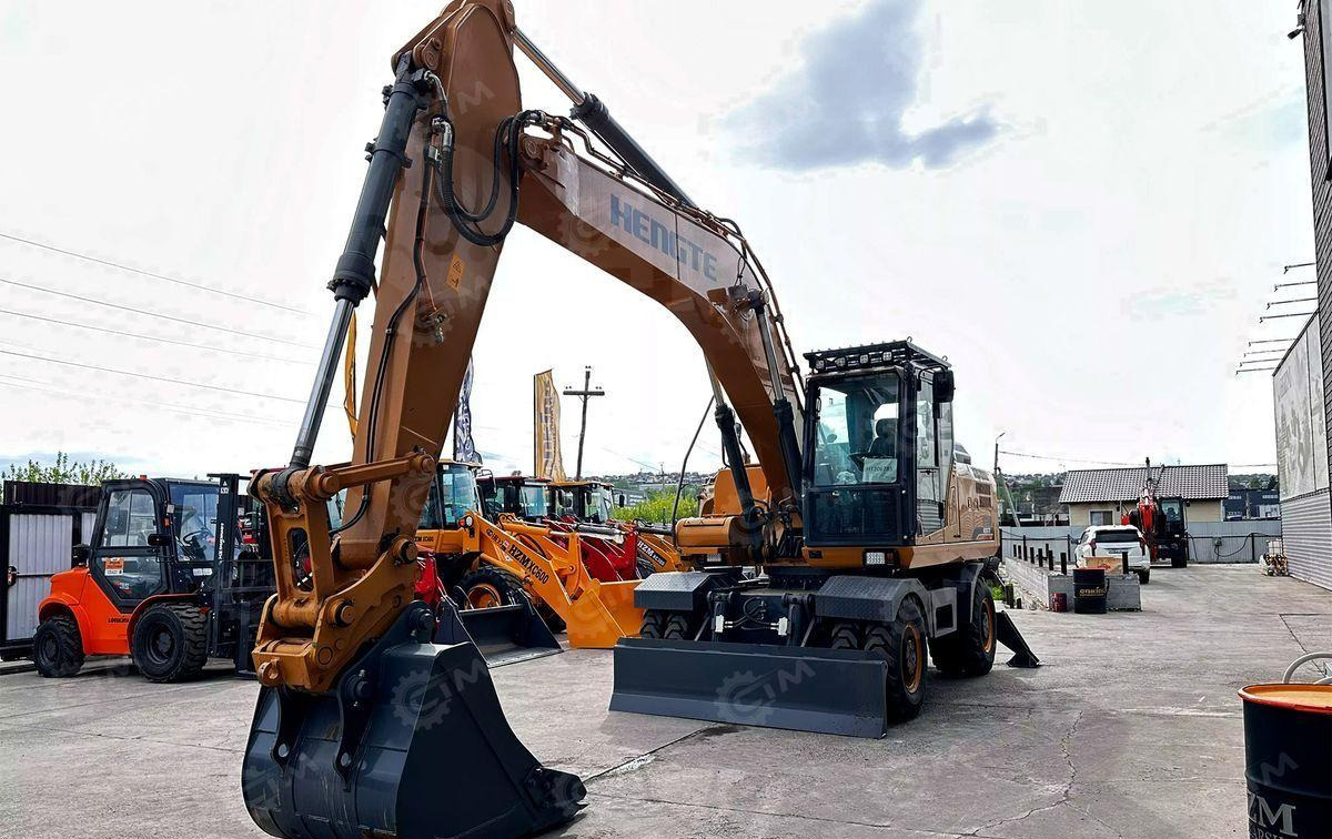 Hengte HT190W - Колёсный экскаватор: фото 1 Hengte HT190W - Колёсный экскаватор: фото 1