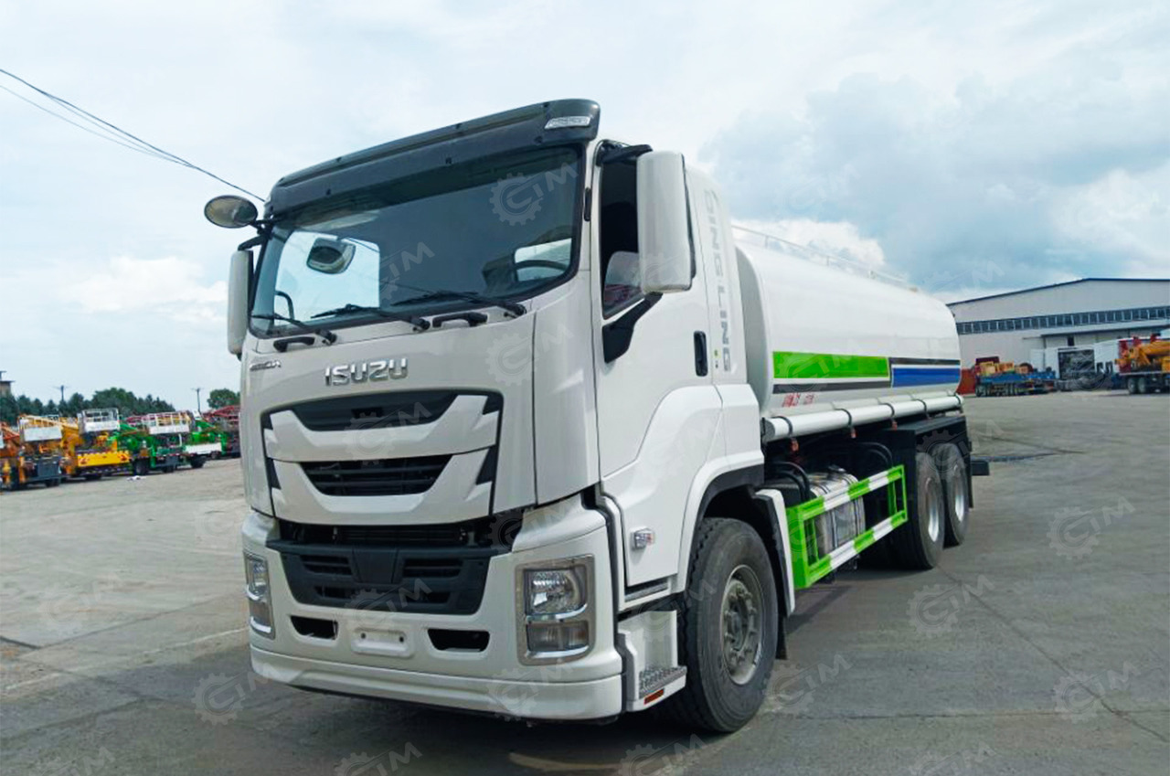 ISUZU giga - Грузовик с цистерной: фото 1 ISUZU giga - Грузовик с цистерной: фото 1