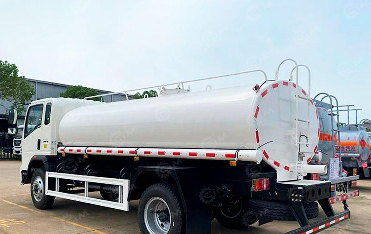 Isuzu Giga - Грузовик с цистерной: фото 2 Isuzu Giga - Грузовик с цистерной: фото 2