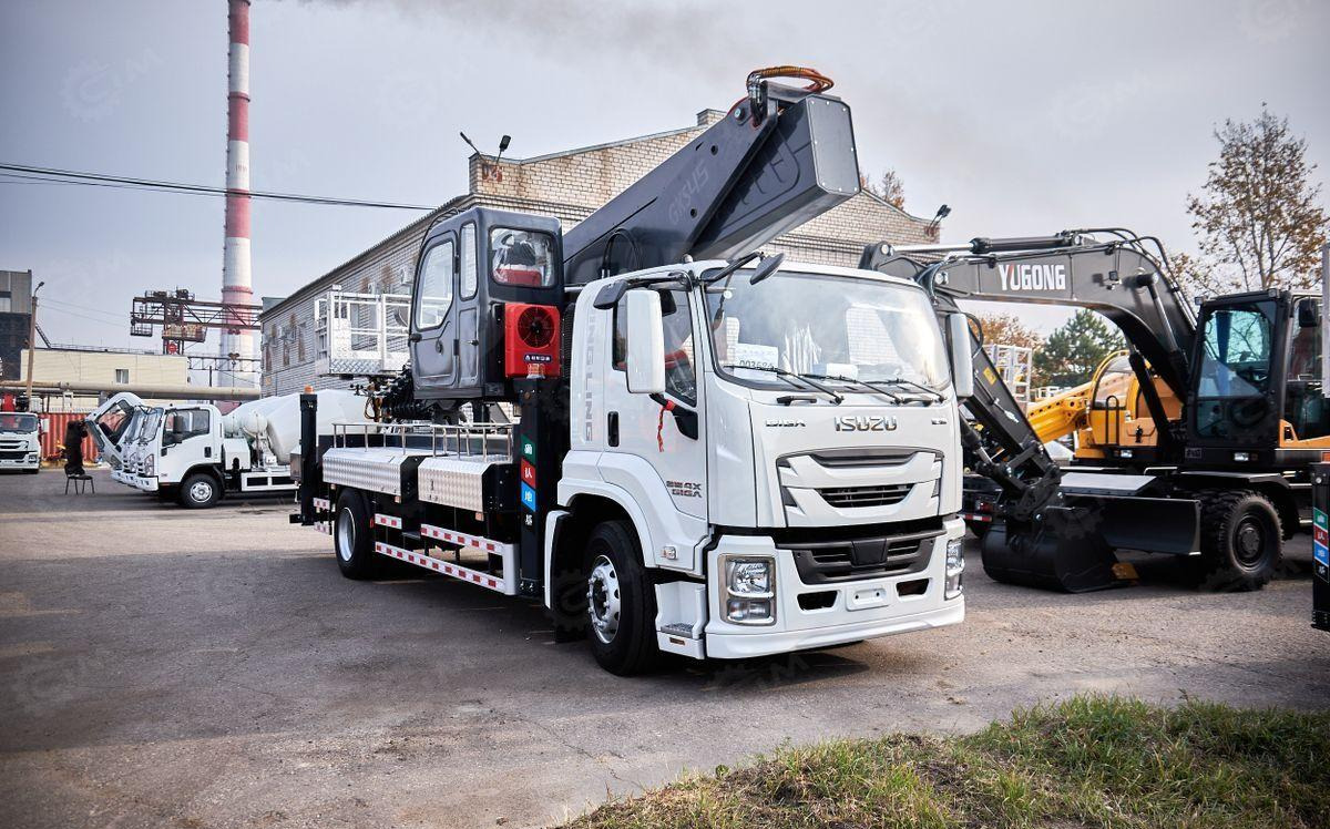 Isuzu Giga - Грузовик с подъемником: фото 4 Isuzu Giga - Грузовик с подъемником: фото 4
