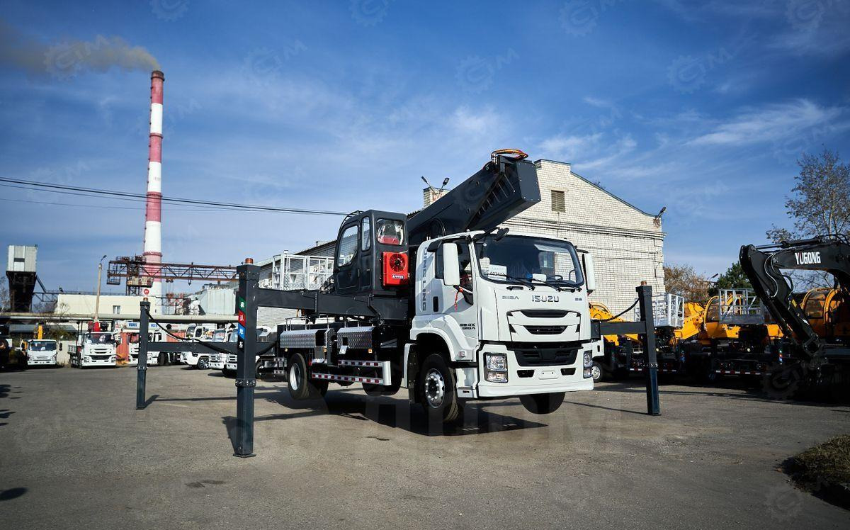 Isuzu Giga - Грузовик с подъемником: фото 3 Isuzu Giga - Грузовик с подъемником: фото 3