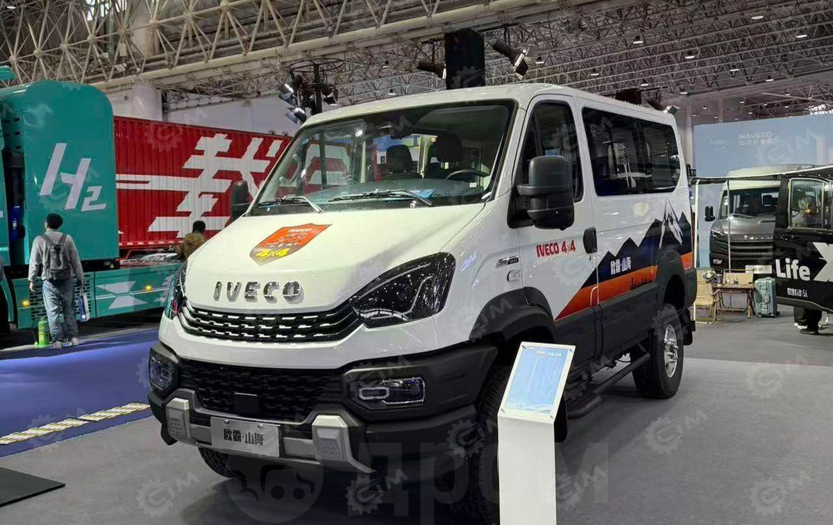 Iveco Daily - Микроавтобус, Пассажирский фургон: фото 1 Iveco Daily - Микроавтобус, Пассажирский фургон: фото 1