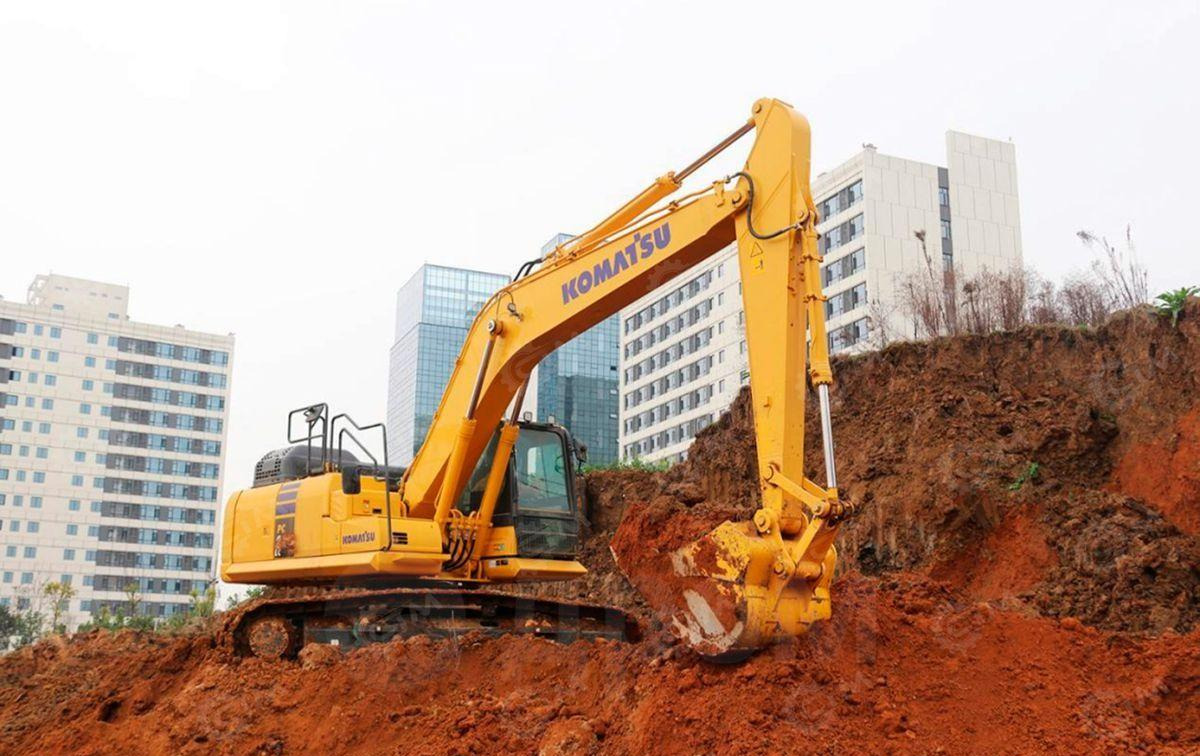 Komatsu PC25-1 - Гусеничный экскаватор: фото 3 Komatsu PC25-1 - Гусеничный экскаватор: фото 3