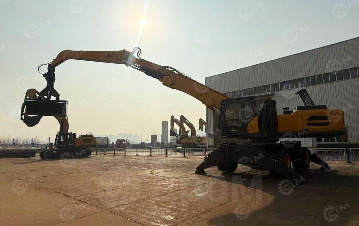 XCMG XE480WM - Экскаватор-перегружатель: фото 1 XCMG XE480WM - Экскаватор-перегружатель: фото 1