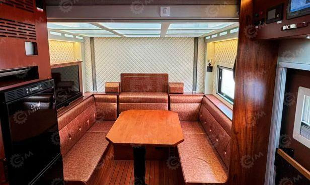 Новый Дом на колесах Isuzu Elf: фото 8