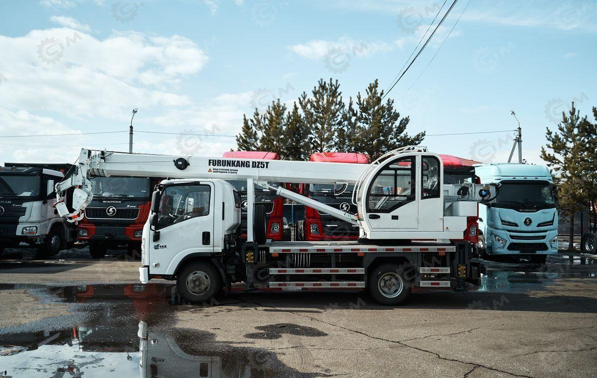 Isuzu Elf - Автокран: фото 5 Isuzu Elf - Автокран: фото 5