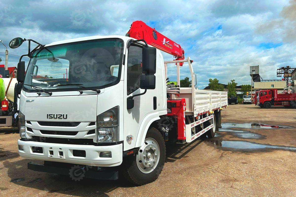 Isuzu Elf - Бортовой грузовик/ Платформа, Автоманипулятор: фото 1 Isuzu Elf - Бортовой грузовик/ Платформа, Автоманипулятор: фото 1