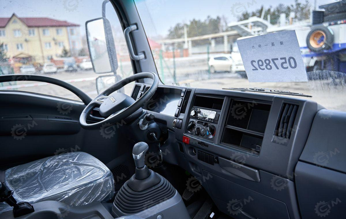 Новый Грузовик с подъемником Isuzu Elf: фото 44