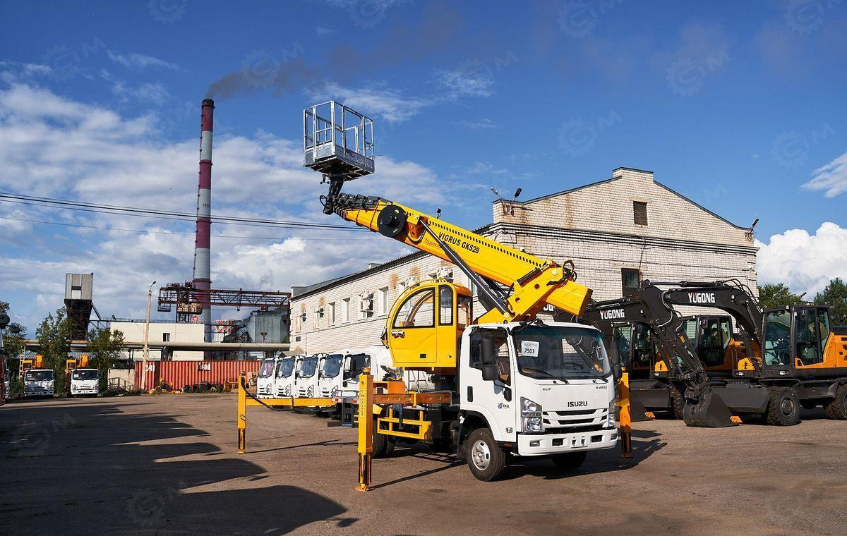 Новый Грузовик с подъемником Isuzu Elf: фото 7