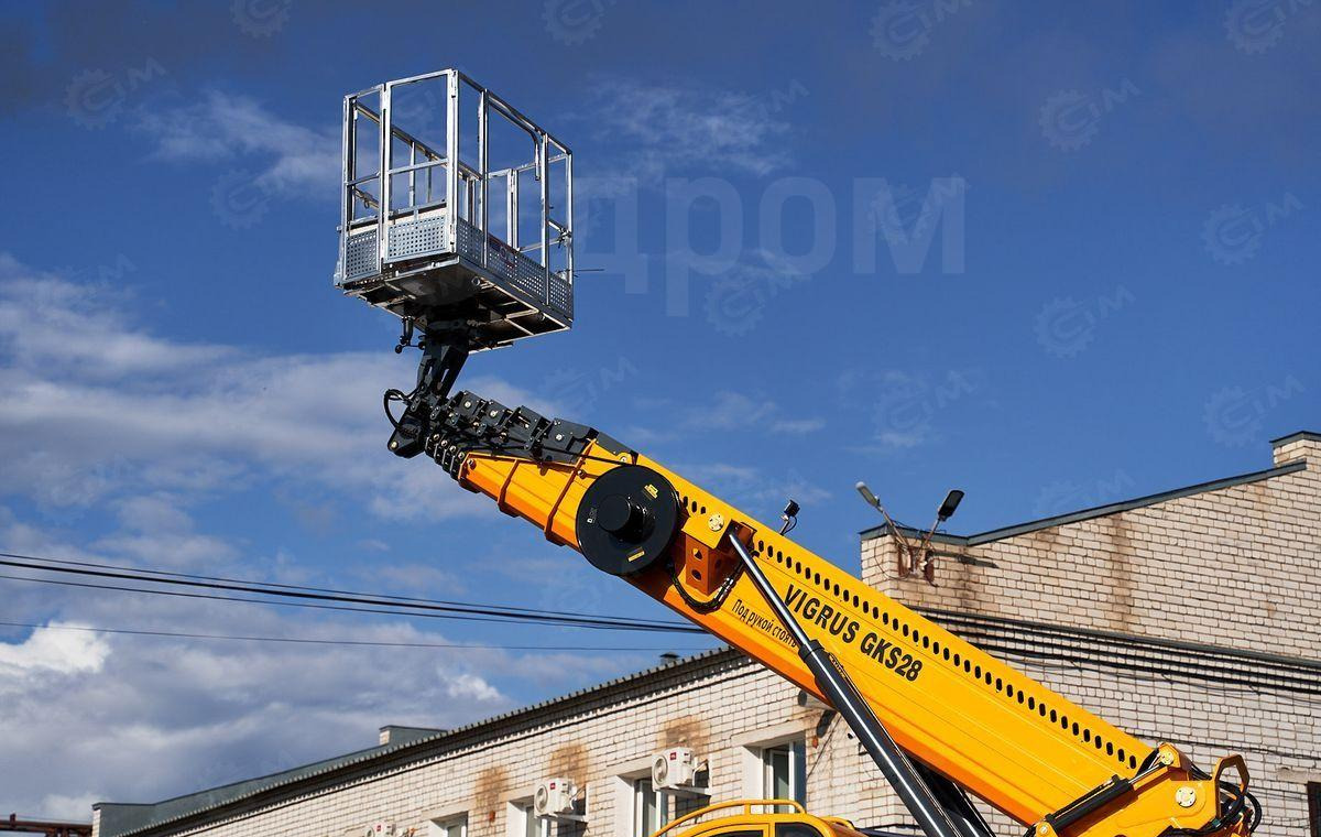 Новый Грузовик с подъемником Isuzu Elf: фото 14