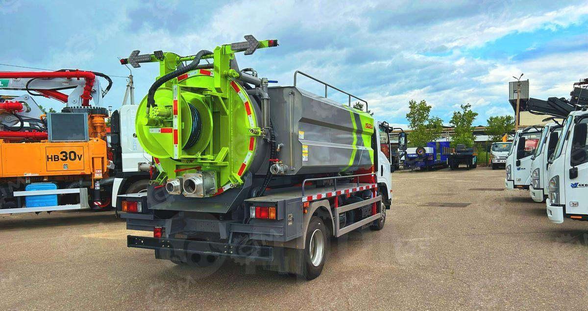 Новый Ассенизатор, илосос Isuzu Elf: фото 6